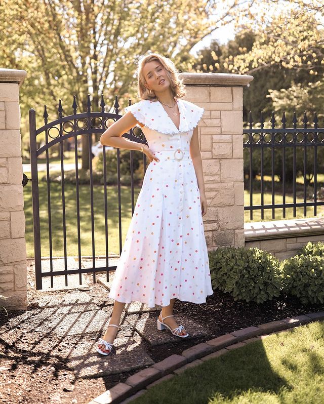 Instagram post by @maryorton for Anne Klein. Caption reads: When you have to go to a cocktail party with a....