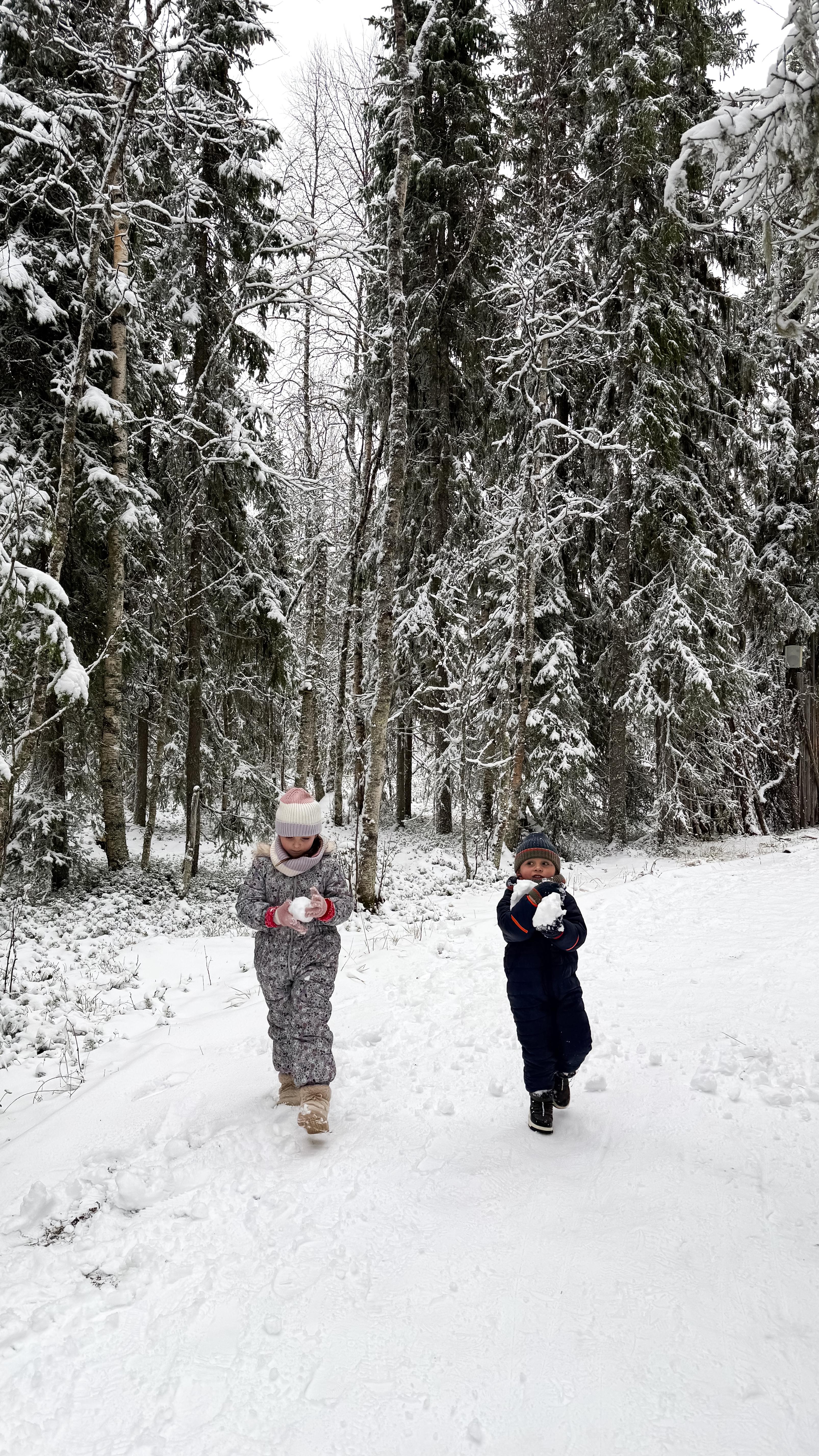 Instagram post by @ada_arthur_and_mummy for Luxury Escapes. Caption reads: Winter wonderland retreat ❄️

AD| There’s still....