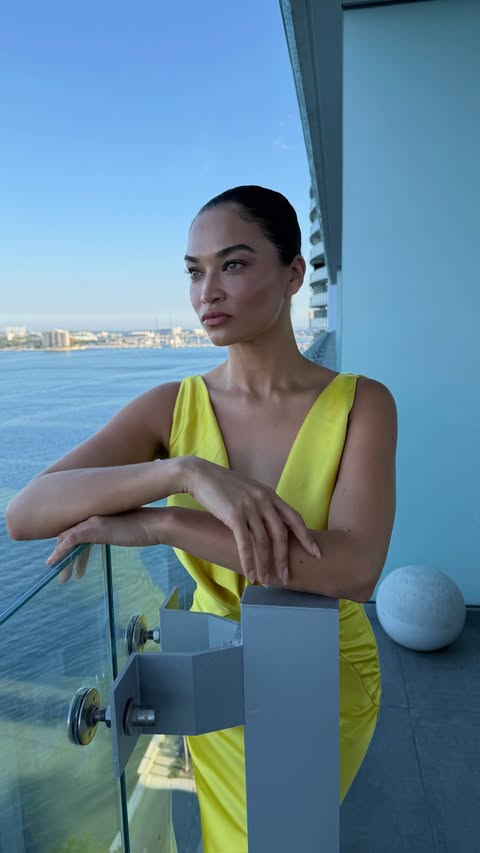 Instagram post by @shaninamshaik for Anastasia Beverly Hills. Caption reads: @anastasiabeverlyhills Impeccable Foundation....