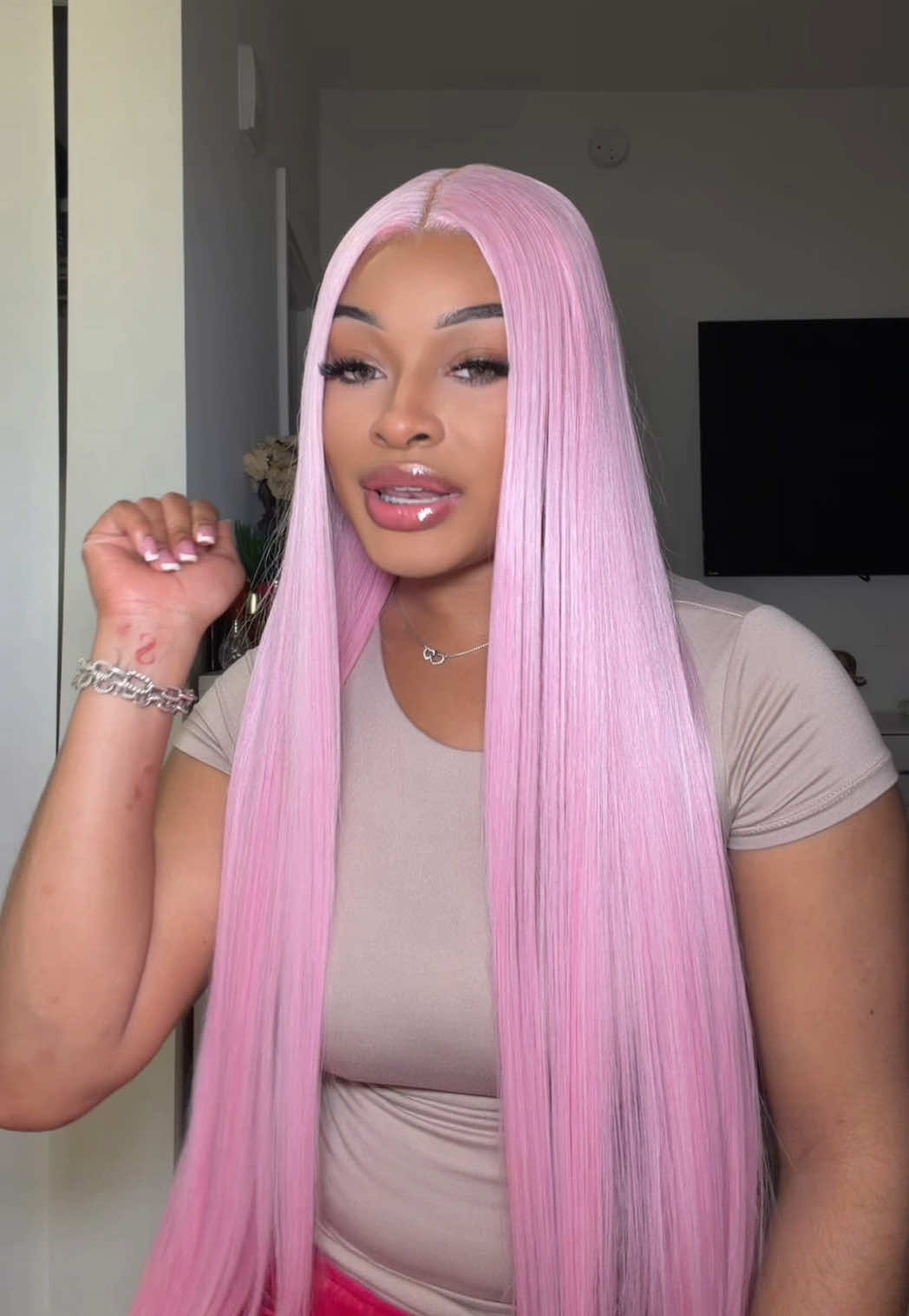 TikTok post by @misskvycee for Style Icon Hair. Caption reads: @Style Icon Hair for my synthetic girlies 🎀💕💖.....