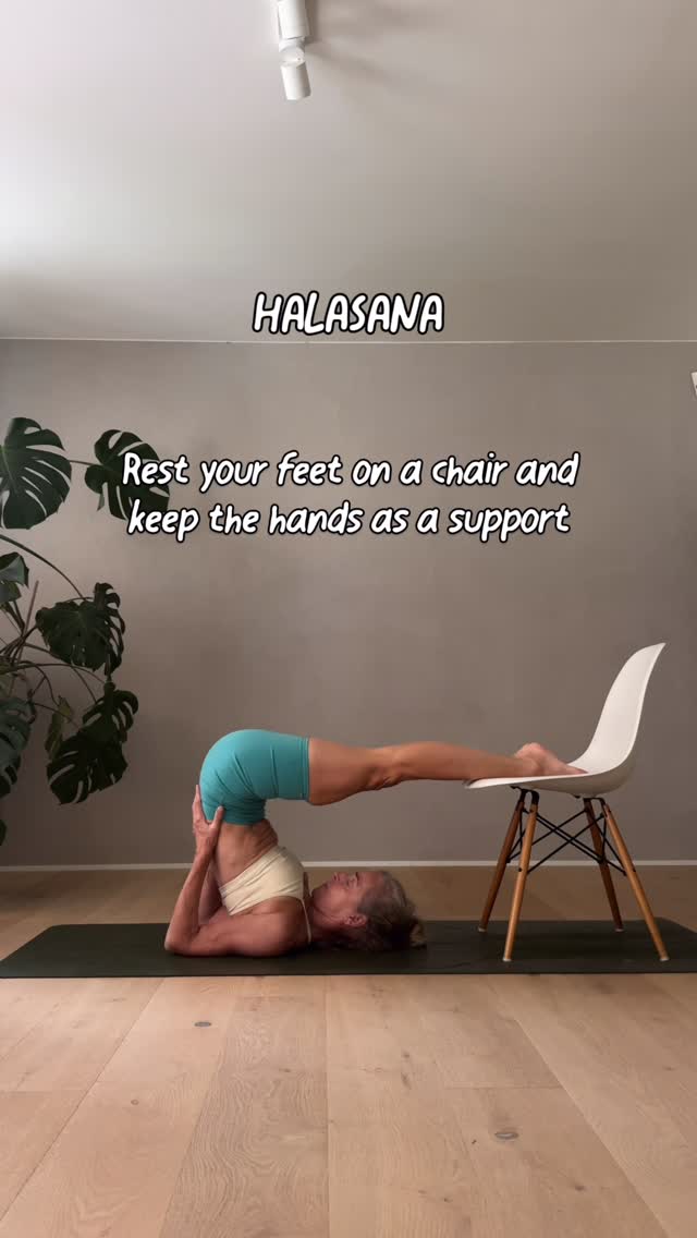 Instagram post by @lottasebzdayoga for Alo Moves. Caption reads: ▫️ #AloInversionAddict ▫️

Welcome to day 1 and....