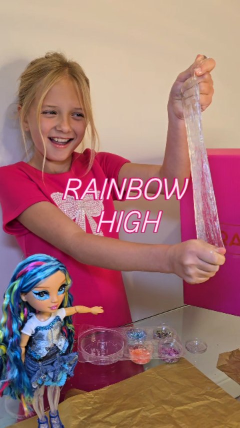 Instagram post by @miss_nicoletas for Rainbow High. Caption reads: AD| 🎁🎄🎉💖@officialrainbowhigh has ranges....