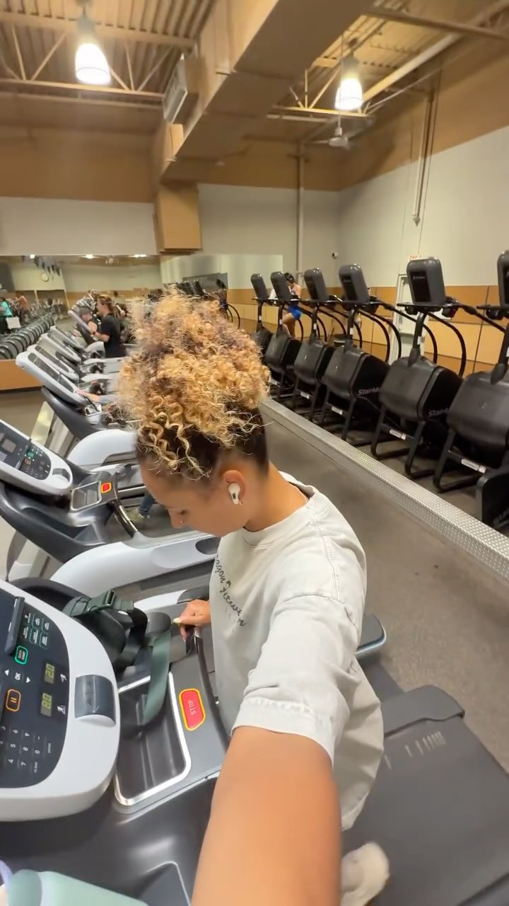 Instagram post by @kabriaaa for 24 Hour Fitness. Caption reads: Coming back from vacation, 24 Hour Fitness has....