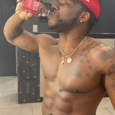 Instagram post by @jusbmore for Blue Stripes. Caption reads: It’s just CACAO Water 😍💦💪🏾 @bluestripescacao....