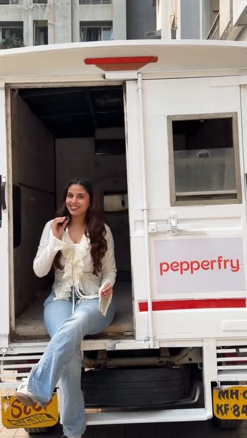 Instagram post by @kashishh_s for Pepperfry. Caption reads: [...] just content — it was a moment❤️ Pepperfry....
