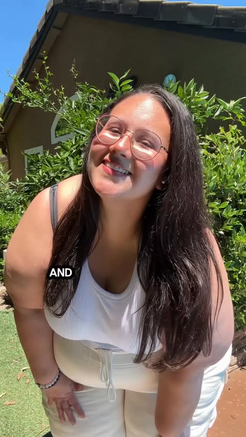 Instagram post by @clarissatalks for Fabletics. Caption reads: [...] not okay, it’s not yet the end. 💙....