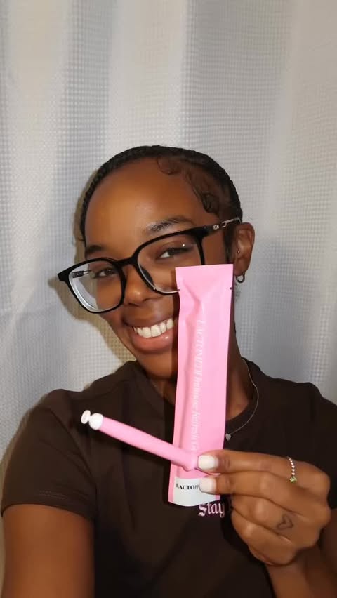 Instagram post by @yeahthatsautumn for LACTOMEDI. Caption reads: It’s time for a REFRESH 🫧💗🤭 Ladies, have you....