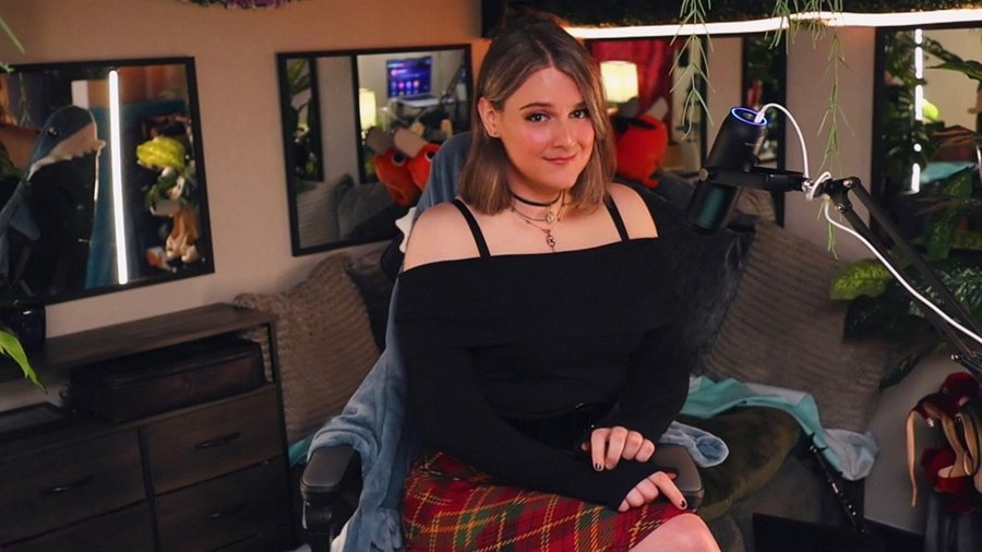 Instagram post by @alsoashleyb for Imgur. Caption reads: Imgur Interview Announcement - Video itself is....