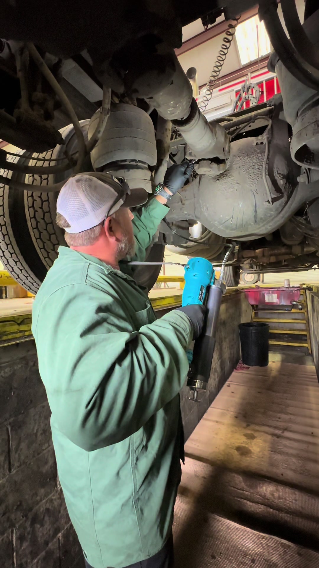 TikTok post by @petecrosby87 for Seesii. Caption reads: [...] gone. #maintenance #trucking #mechanic....