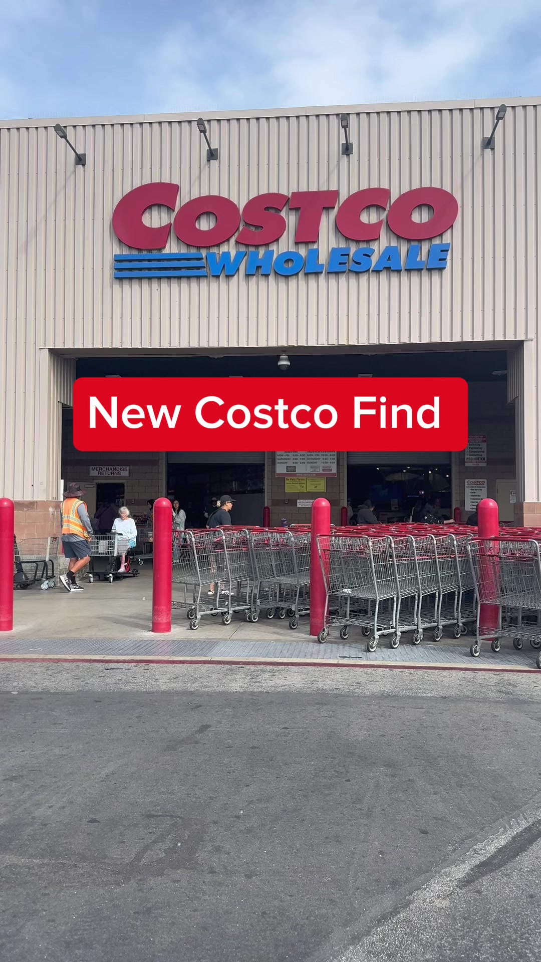 TikTok post by @costcoexperts for Sports Research. Caption reads: 🚨 NEW COSTCO FIND 🚨 @Sports Research L-Theanine....