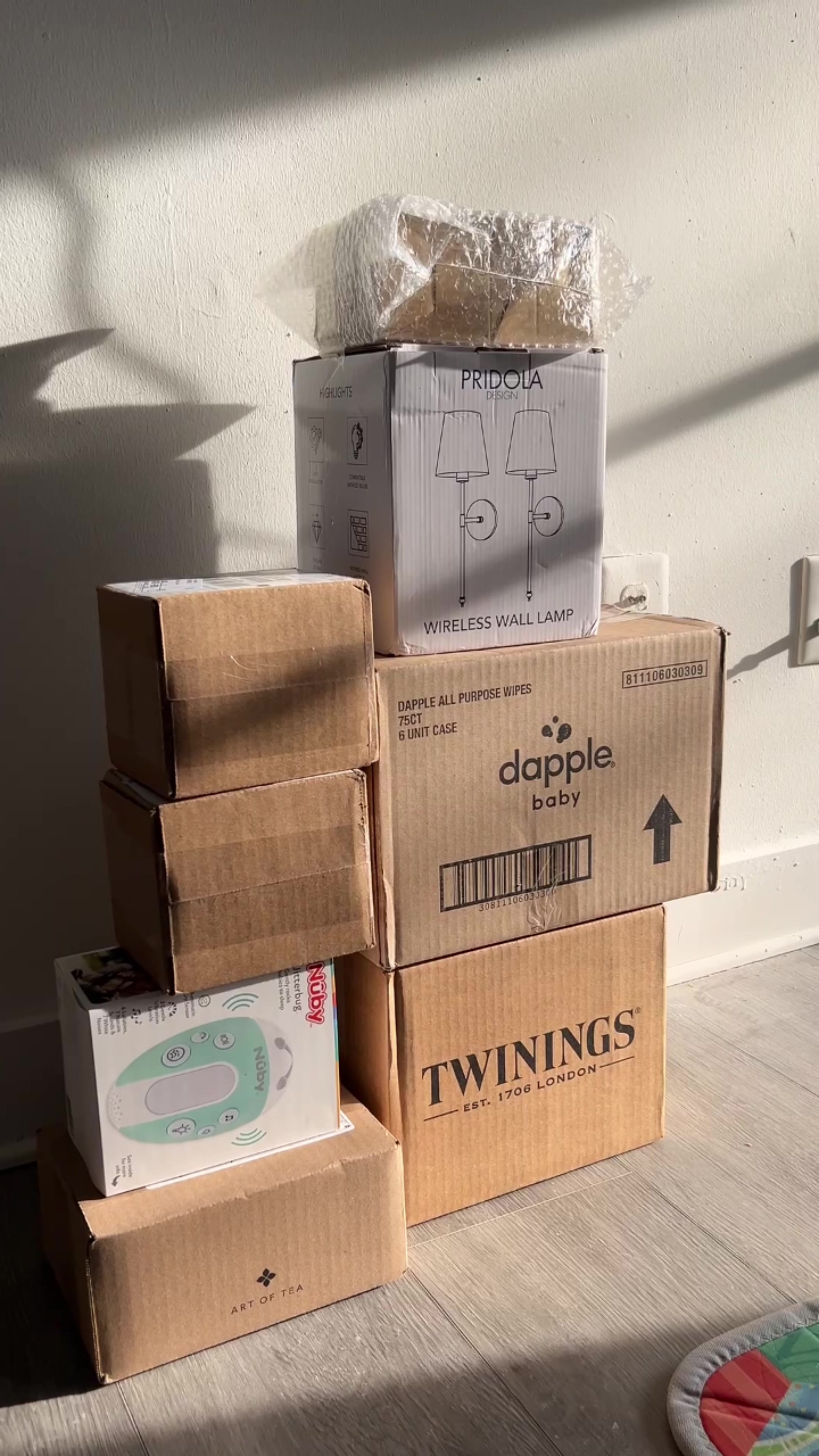 TikTok post by @ashleymckinnon_ for Wellah Nutrition. Caption reads: [...] Molecules @Brightland  -Thank you @Wellah....