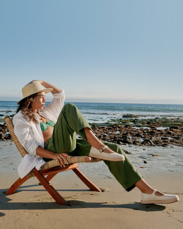 Instagram post by @hannahbronfman for TOMS. Caption reads: [...] along with their two children lead the @TOMS....