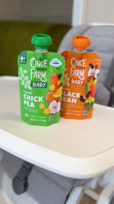 Instagram post by @katia.lindor for Once Upon a Farm. Caption reads: [...] these new legume baby pouches from....