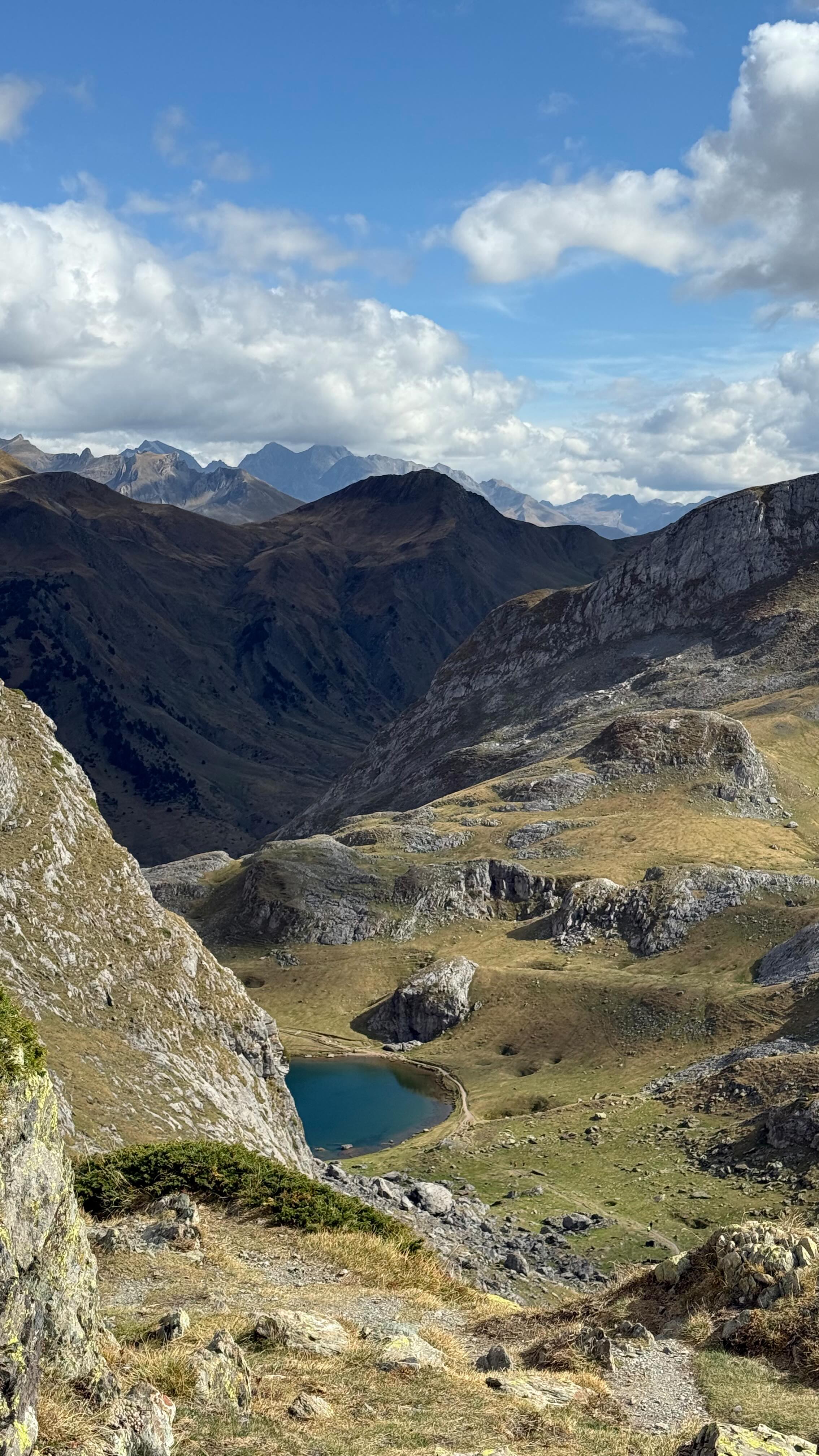 Instagram post by @saintjidz for Oakley. Caption reads: One life. Max it out
Testing the new @oakleymeta....