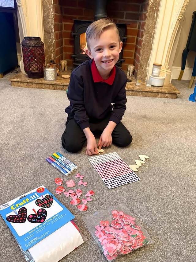 Instagram post by @lifewithlittleted for Baker Ross. Caption reads: AD| Valentines crafts with @bakerross ❤️ Ted was....