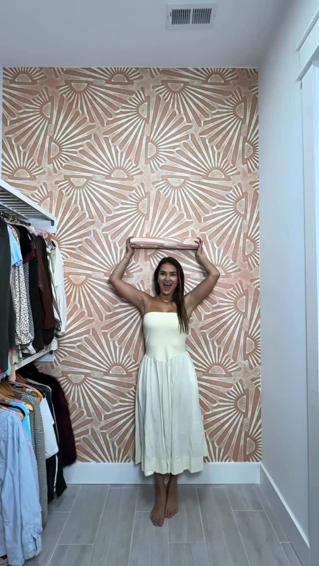 Instagram post by @rachazzolini for Wallblush. Caption reads: [...] #wallpaperdecor #homeimprovement #wallblush....