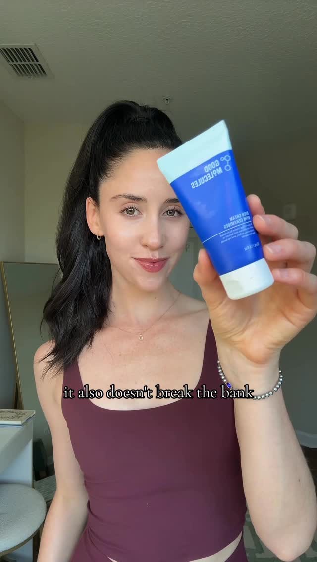 Instagram post by @brookewilson.1 for Good Molecules. Caption reads: The best way to keep my skin healthy during the....