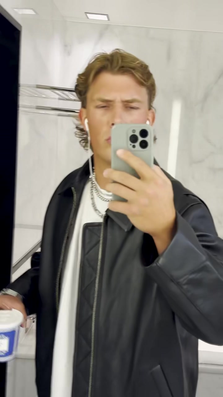 TikTok post by @jaxsondart for Jo Malone London. Caption reads: Only 6 weeks into this, imagine where we'll be....