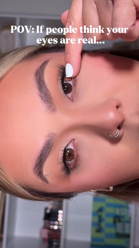 Instagram post by @_beautyby.gabby_ for Myeyebb. Caption reads: [...] code GABBY20 to save you 20% off 💖👀....