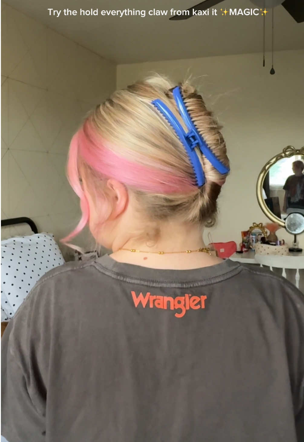 TikTok post by @meg.dance8 for Kaxi. Caption reads: [...] say it again, this thing is ✨MAGIC✨ ....