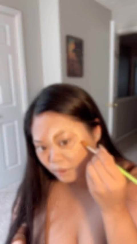 Instagram post by @makeupannarose for Ben Nye Makeup. Caption reads: [...] wax, and a whole lotta blood🩸 • • •....