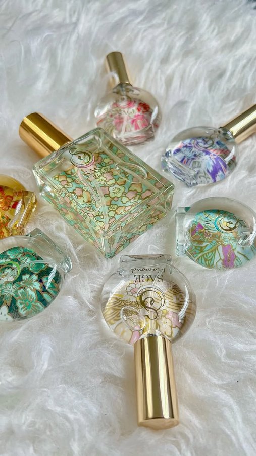 Instagram post by @katpurrful for The Sage Lifestyle. Caption reads: Discovering new scents with @TheSageLifestyle....