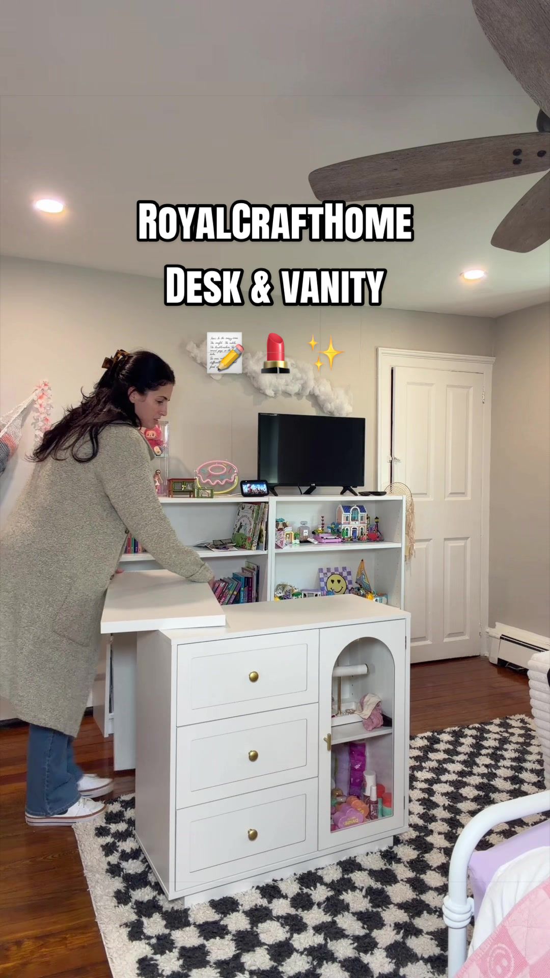 TikTok post by @katiepostedit for Royalcraft. Caption reads: Replying to @biology girl @Royalcraft Home....