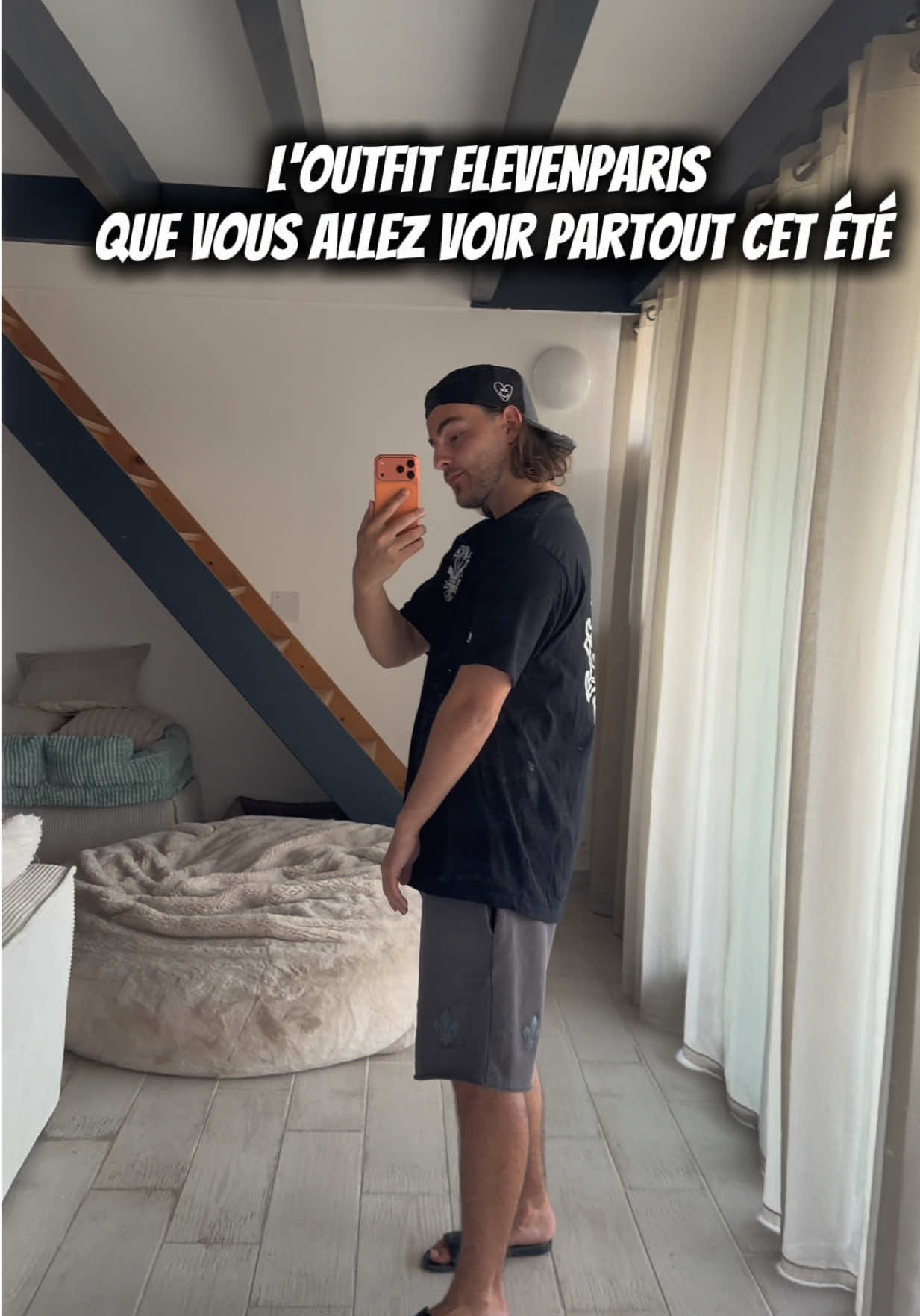 TikTok post by @iamsimoncastaldi for JKE AGENCY. Caption reads: [...] - @Eleven Paris - @JKE AGENCY 💙.