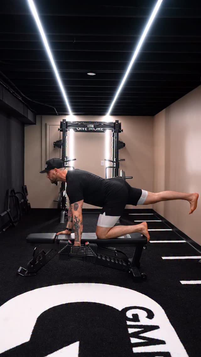 Instagram post by @jefflovecchio for 1st Phorm. Caption reads: All time favorite upper body superset when I’m....