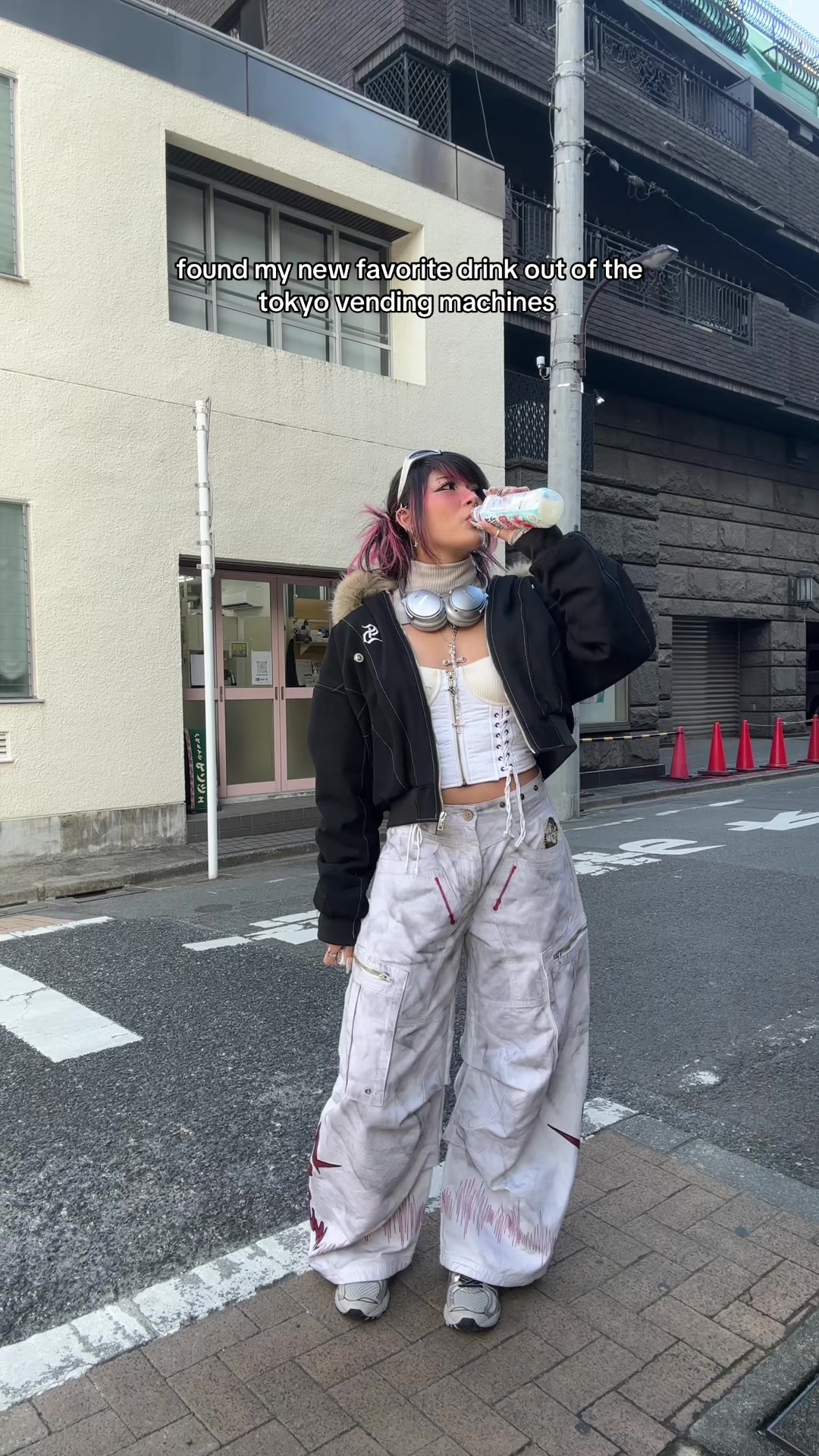 TikTok post by @sayruh707 for En Route Jewelry. Caption reads: [...] 10 @EMOBROTHER @Thesupermade Shop @en route....