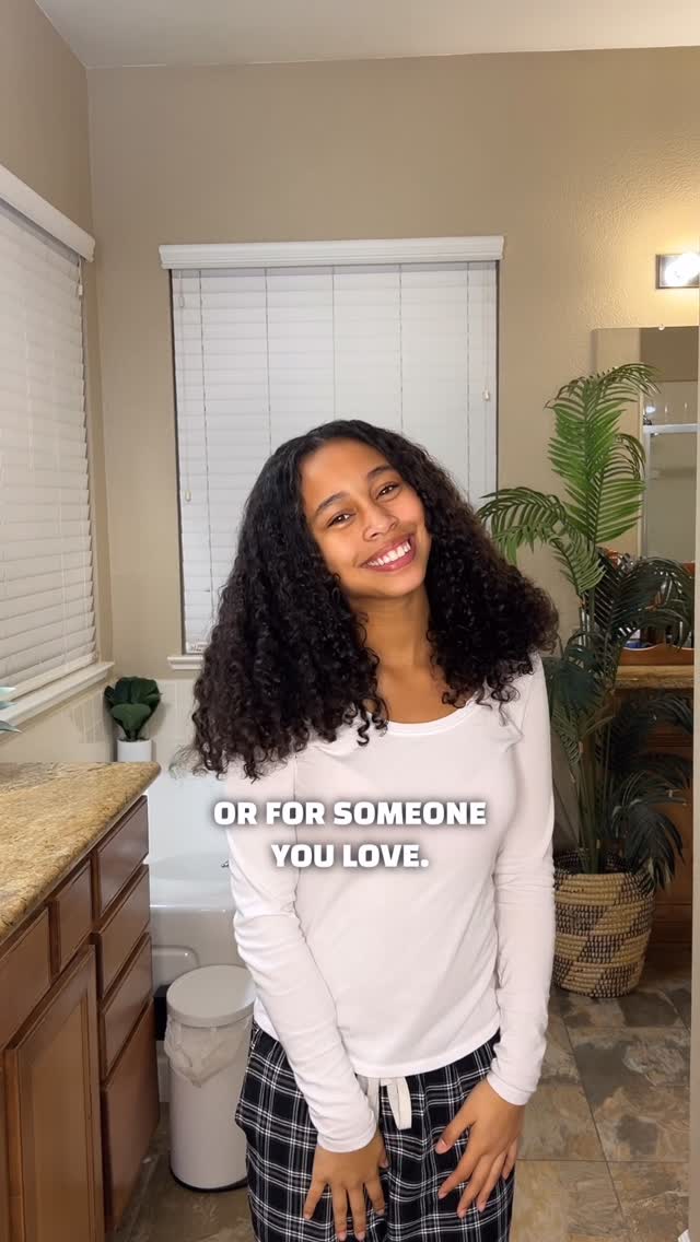 Instagram post by @itsmarvsims for RevAir. Caption reads: What you just saw isn’t magic… it’s the RevAir ⭐️....