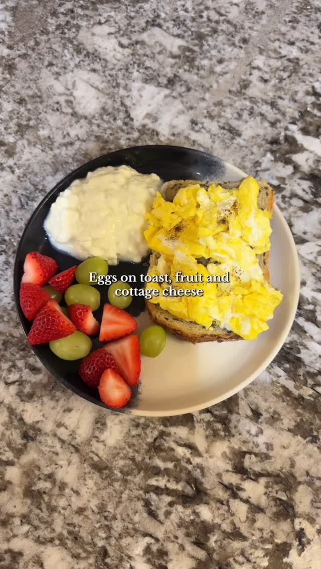 Instagram post by @lovezoepotter for Lay's. Caption reads: Ummm those 😴 gummies were SO GOOD 

Code- ZOE15....