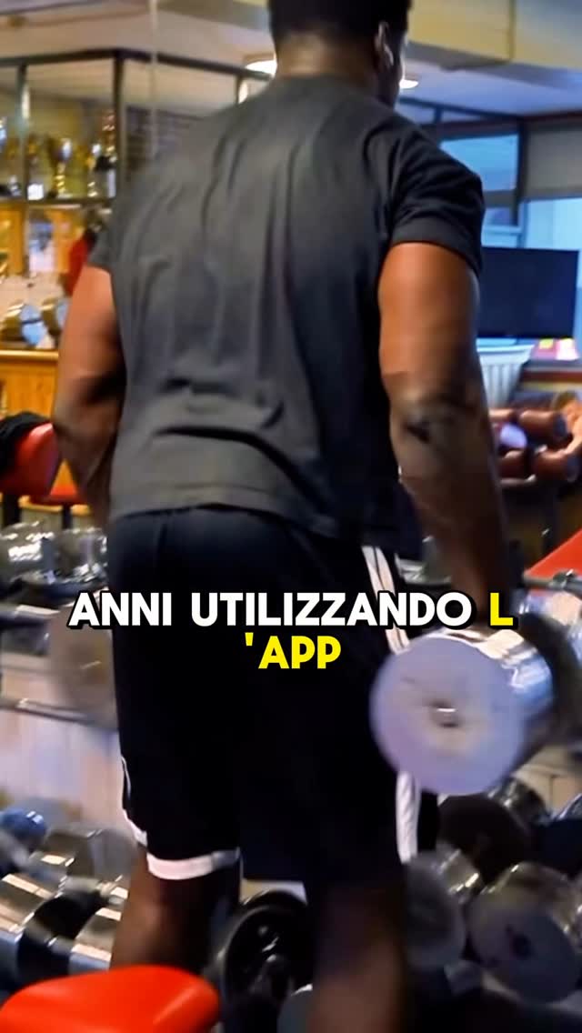 Instagram post by @schede.devastanti for Prozis. Caption reads: Video in collaborazione con Prozis @prozisitalia....