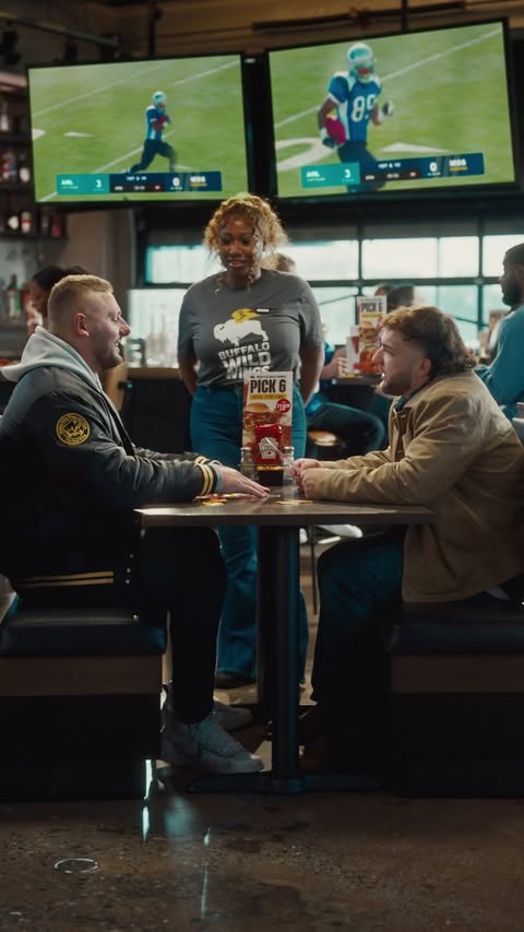 Instagram post by @chloee_rodriguez for Buffalo Wild Wings. Caption reads: Who are you sharing your Pick 6 Meal for 2 with?....