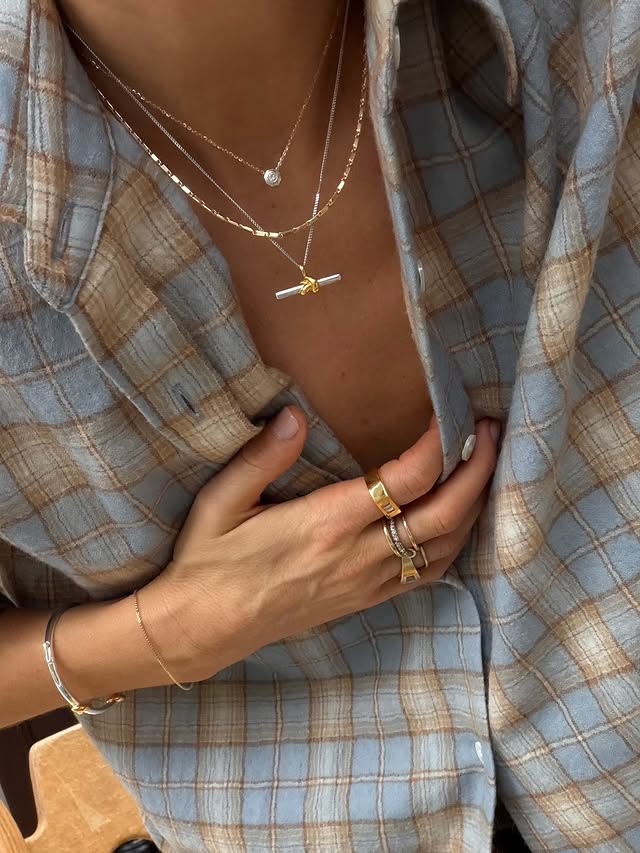 Instagram post by @lucywilliams02 for Missoma. Caption reads: It’s officially Black Friday at @missomalondon....