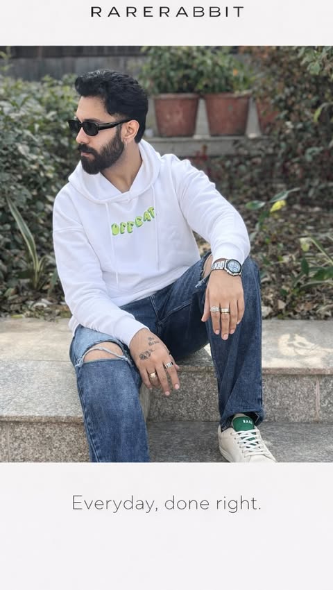 Instagram post by @gill_meett for RARE RABBIT. Caption reads: [...] handled it 👟 #
Keeping it clean with Rare....