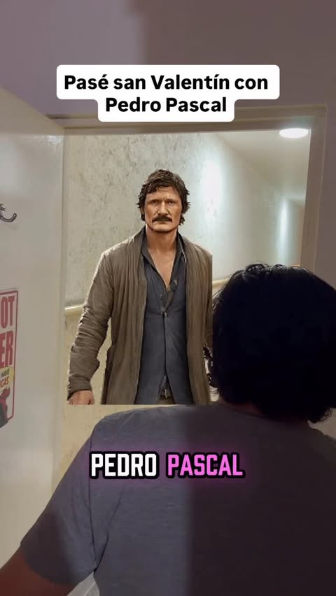 Instagram post by @elunicoana for Tipsy Chat. Caption reads: Pasé san Valentín con Pedro Pascal #TipsyChat....