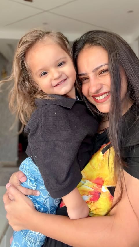 Instagram post by @pallavigabaa for Mylo Family. Caption reads: Ab germs ka safaya sirf EK SWIPE MEIN with....