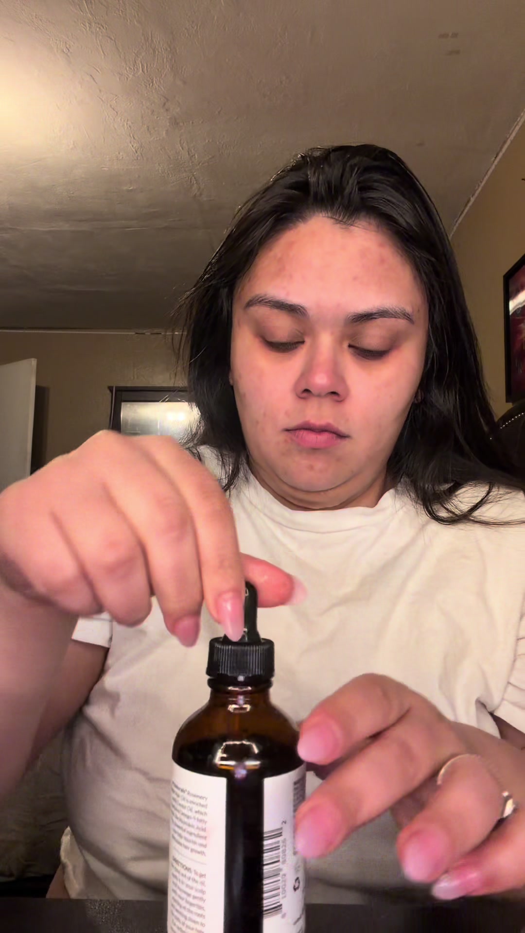 TikTok post by @rosaec_ for artnaturals. Caption reads: [...] #hairgrowthtips #hairgrowthoil @artnaturals.