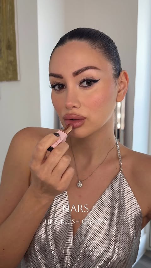 Instagram post by @kamelaart8 for NARS Cosmetics. Caption reads: AD. @narsissist Lip & Blush combo 💕🩷💕🩷 .....