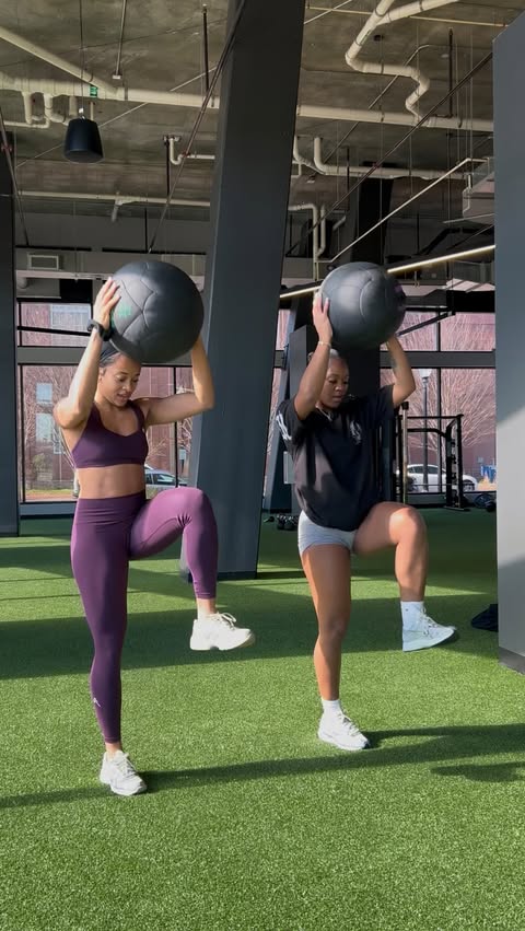 Instagram post by @kay.lanilee for Prozis. Caption reads: [...] 3 Rounds, Save & Try! 

Wearing @prozis....