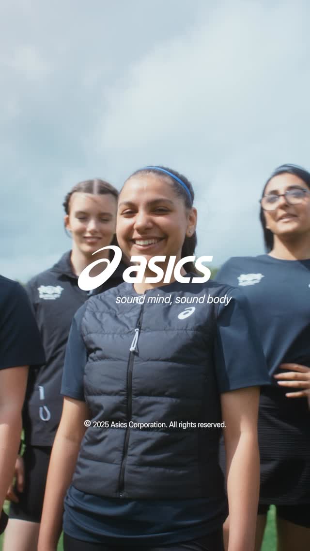 Instagram post by @bryonygordon for Asics. Caption reads: #asics #undroppedkit #AD 

If I have one regret in....
