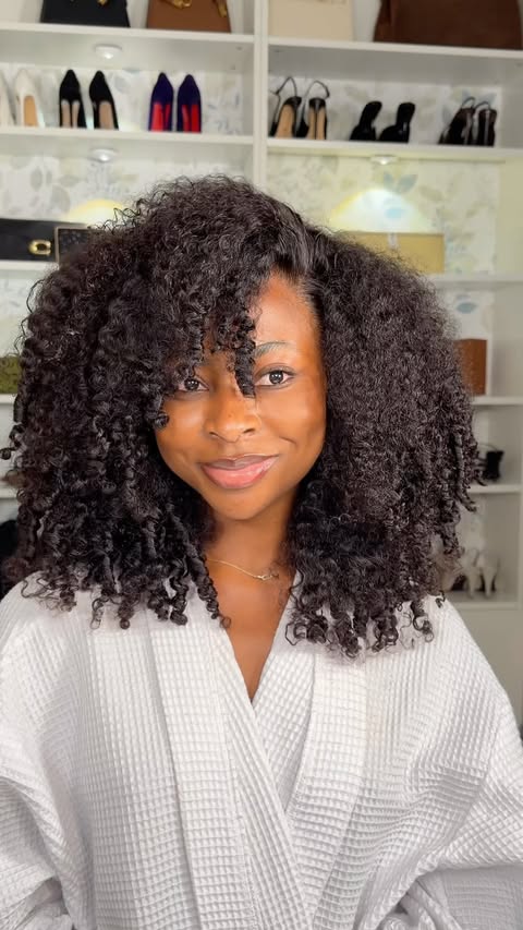 Instagram post by @miss_scarletttt for Arabella Hair. Caption reads: Wig from @arabellahairofficial Use code....
