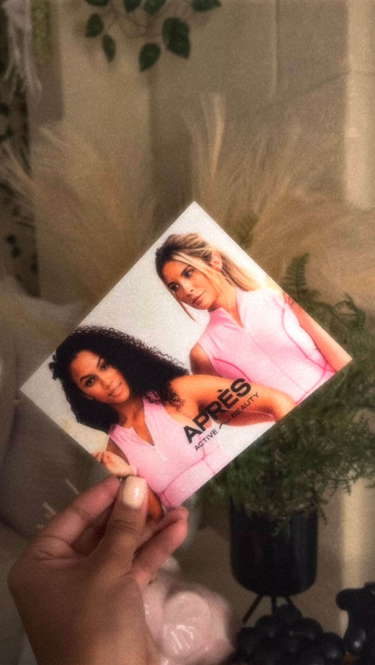 Instagram post by @ni.yhaashree for Après Beauty. Caption reads: Feeling nice and refreshed with my aprés eye mask....