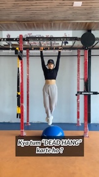 Instagram post by @the_tiny_muscles for foodstrong. Caption reads: I never compromise on my diet or strength so....