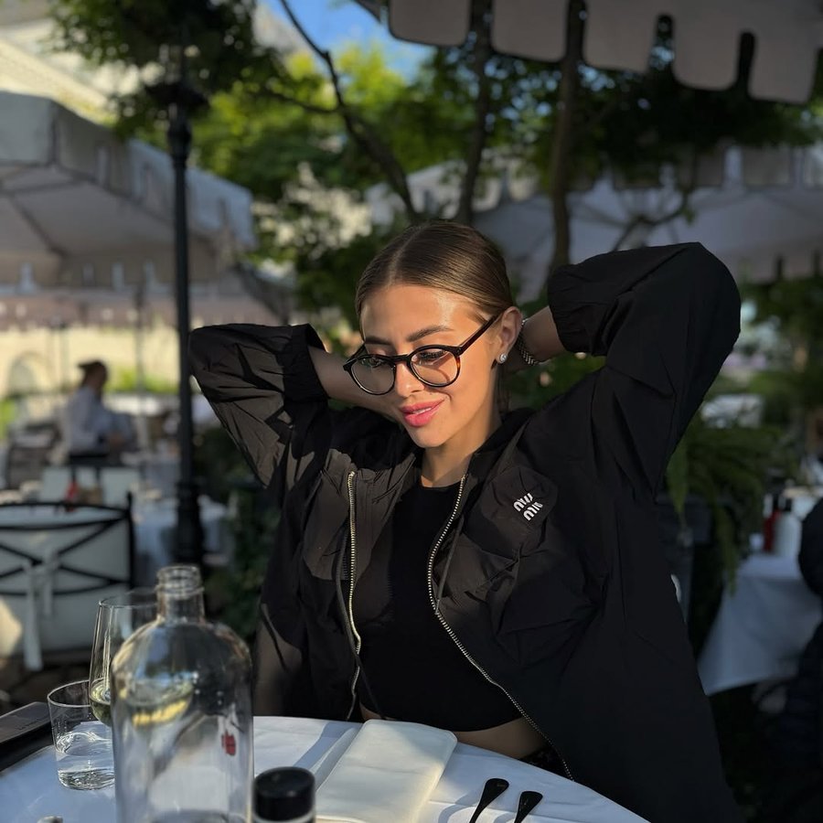 Instagram post by @elli_feel for Le Petit Lunetier. Caption reads: Seeing the world through a new lens with....