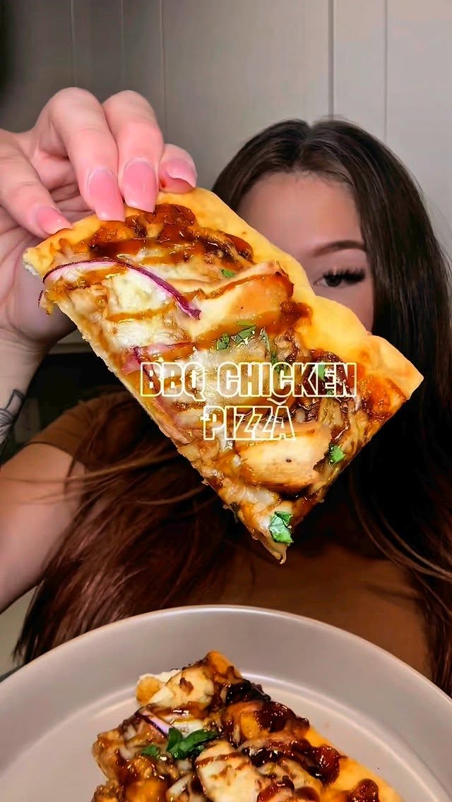 Instagram post by @michellggg._ for Dairypill. Caption reads: [...] pizza every chance I get thanks to....