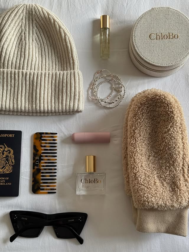 Instagram post by an influencer for ChloBo Jewellery. Caption reads: [...] timeless kind of romance. @chlobojewellery....