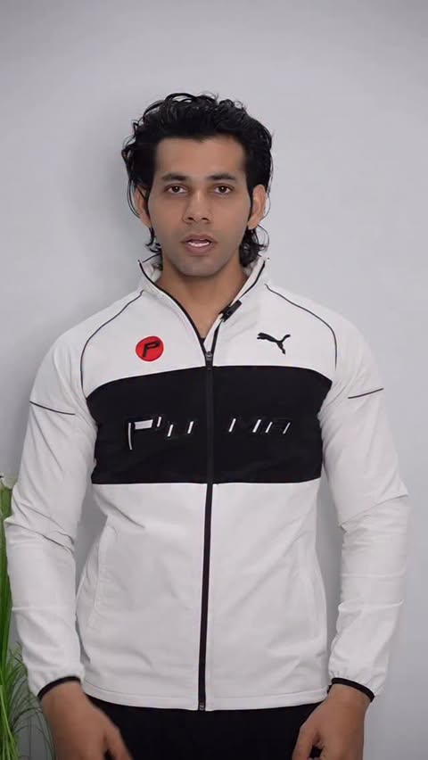 Instagram post by @itsrahull_ for Fast and Up. Caption reads: Fast&Up New Year Sale is LIVE 🔥
Get BCAA, Plant....