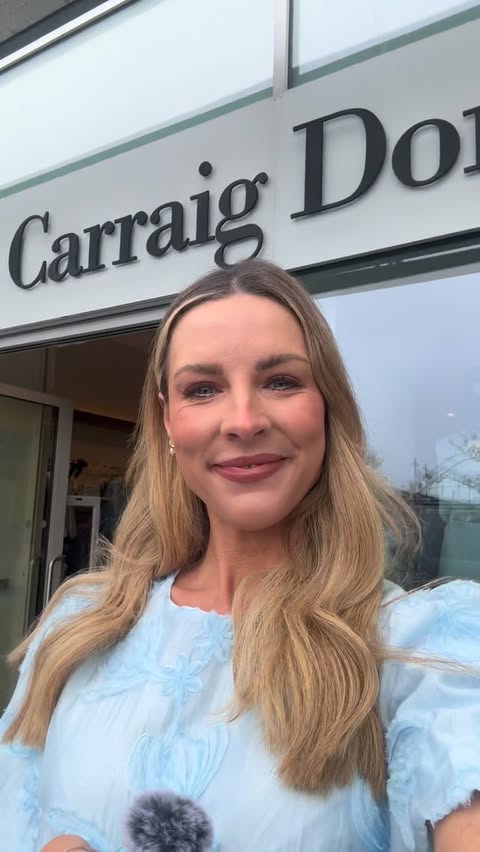 Instagram post by @stylebyjo.ie for Carraig Donn. Caption reads: [...] looks in the comments below 🙋🏼‍♀️....
